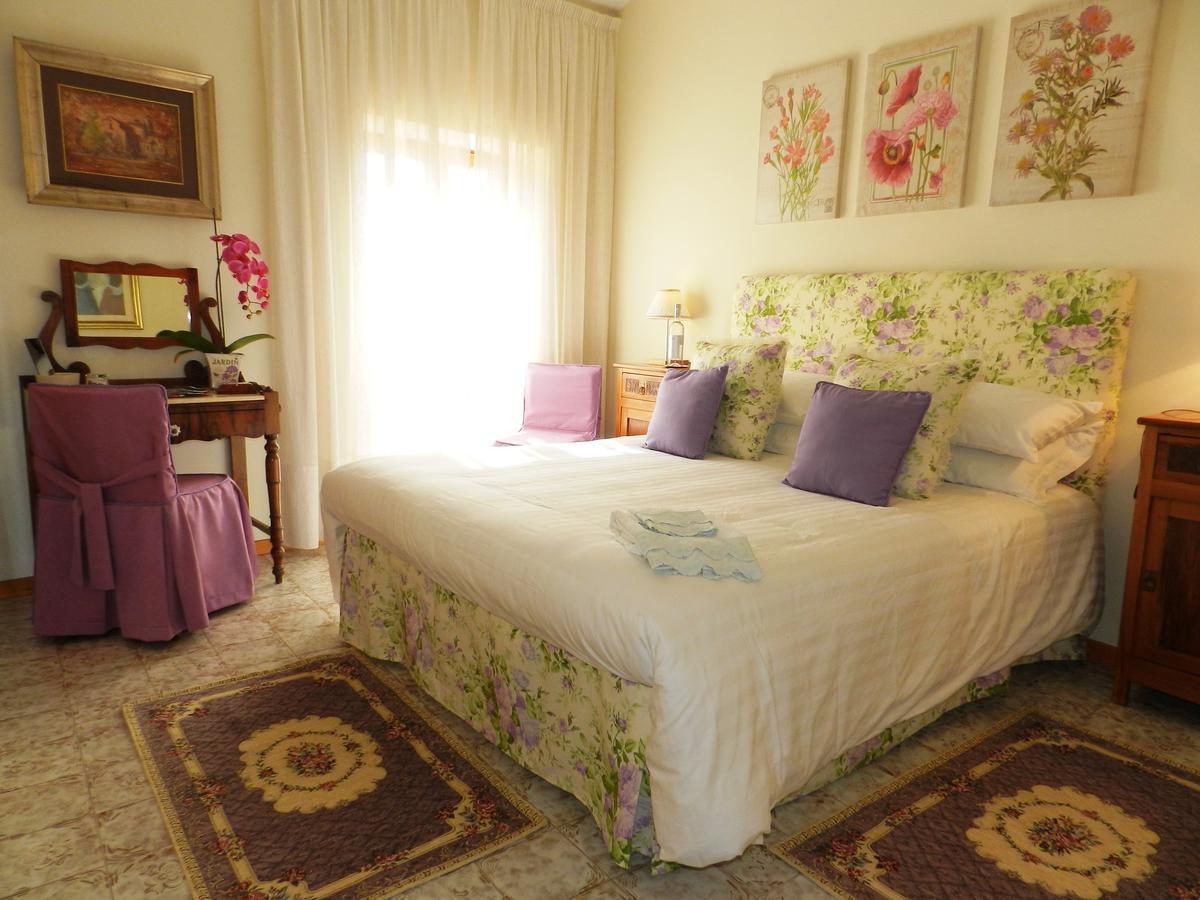 La Scala Fiorita Bed & Breakfast Anagni Exterior photo