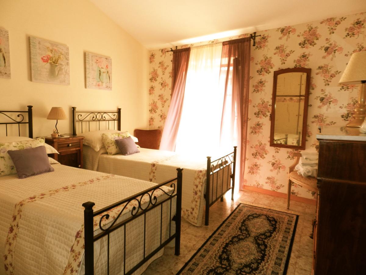 La Scala Fiorita Bed & Breakfast Anagni Exterior photo